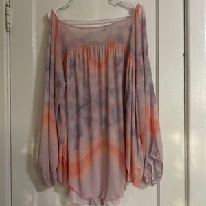 MEDIUM FREE PEOPLE COLD SHOULDER WATER COLOR TUNIC.